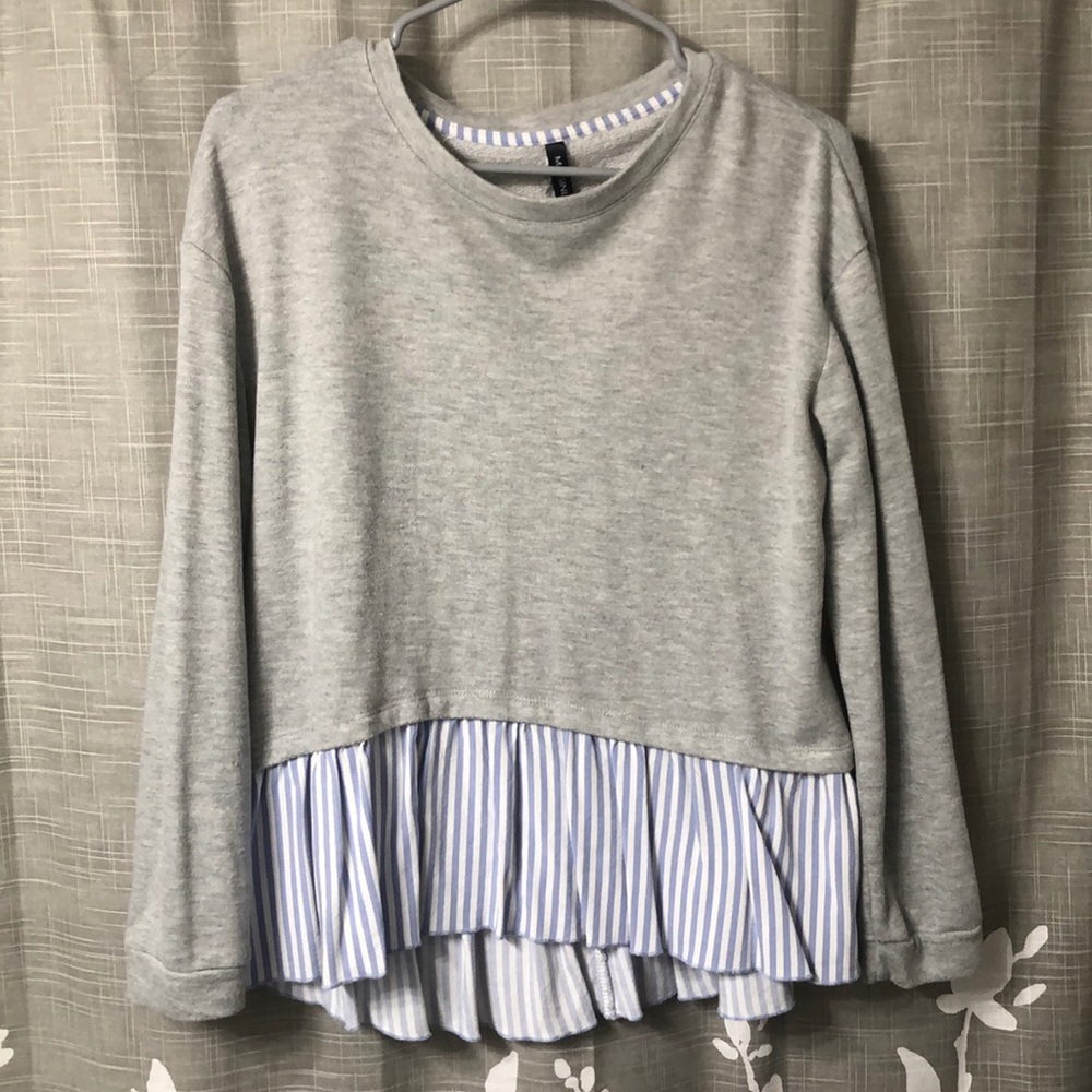 Peek-a-boo Flowy Top